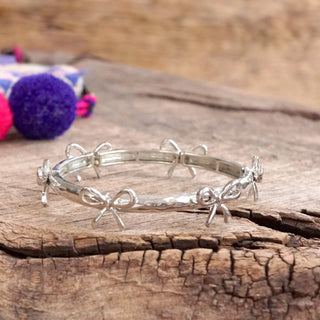 Chic Bow Bracelet