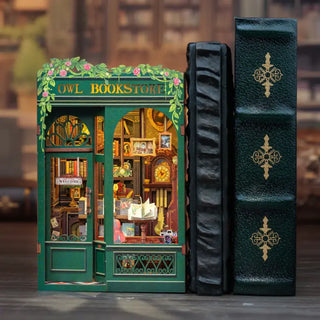 DIY Book Nook Kit |Owl Bookstore | HCB201