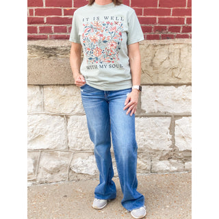 It Is Well Graphic Short-Sleeved Tee | KT-16