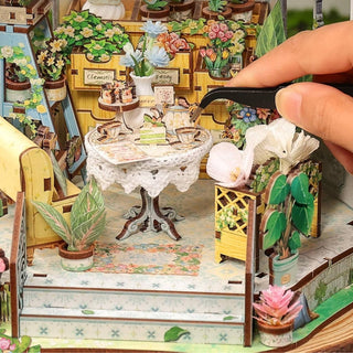 DIY Miniature House Kit: Windsor Flower House