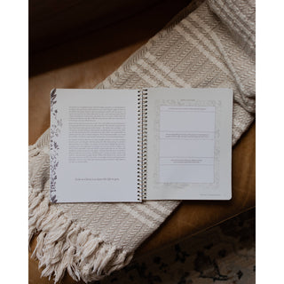 Abide: Growing Closer to Christ |  Spiral Bible Study