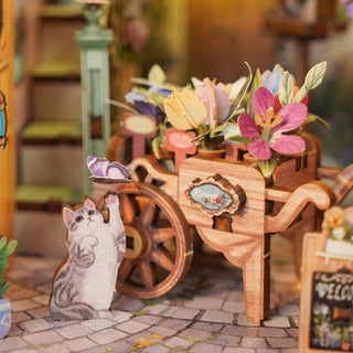 DIY Book Nook Kit: Flower Shop HTQ141