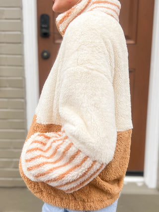 Color Block Sherpa Half-Zip Pullover VJ-31