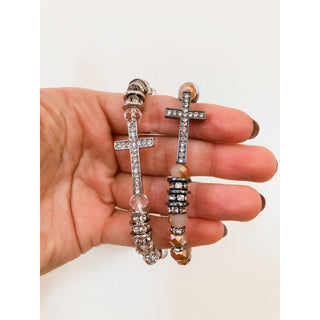 Howard’s Stone Cross Beaded Stretch Bracelet