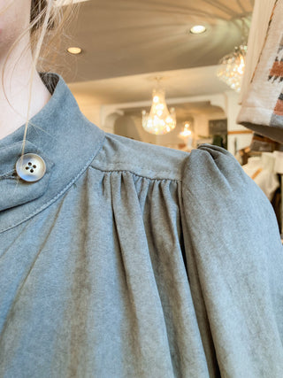Olive Puffy Button Neck Top EN-07