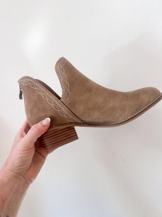 Corkys Dive Bar - Taupe Bootie