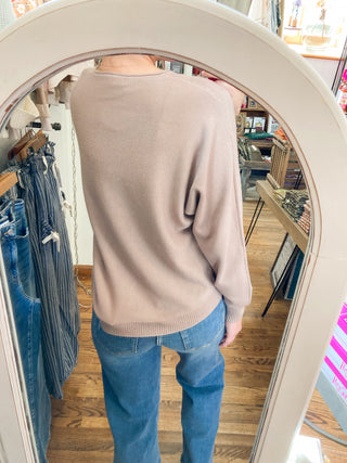 Cocoa Viscose Front Seam Round-neck Sweater ZN-70