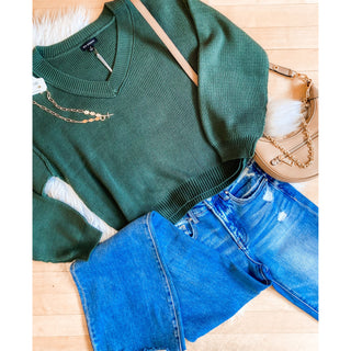 Rustic Retreat Sweater | Exposed Seam V-Neck Pullover | Hunter Green & Mocha BP-47