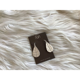 Shimmering Crystal Teardrop Earrings | RJ-25