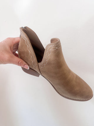 Corkys Dive Bar - Taupe Bootie