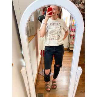 I Dilly and then I Dally Graphic Tee | KT-42