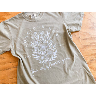 Consider How The Wildflowers Grow Graphic Tee | Kt-15
