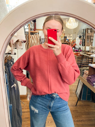 Rust Viscose Front Seam Round-neck Sweater ZN-71