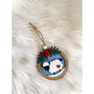 Primitive Christmas Scene Ornament | Handmade Ornament | KT-351