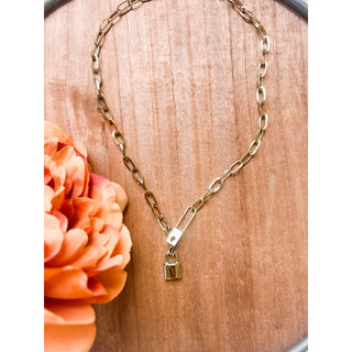 Promise Keeper Necklace | 18K Gold-Plated Lock & Key MA-13