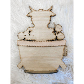 Highland Cow | Valentine Basket | Wooden Shelf Decor | VAL-01