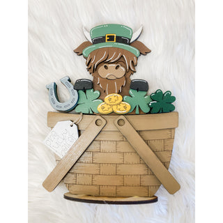 Highland Cow in Basket | Leprechaun St. Patrick’s Day | Wooden Shelf Decor | STP-02