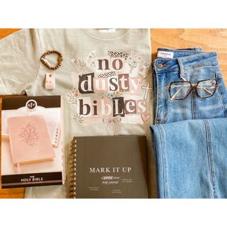 No Dusty Bibles Graphic Tee | Kt-11