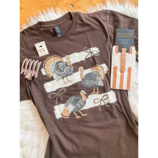 Bows, Dots, and & Turkey Trot Graphic Tee | KT-411