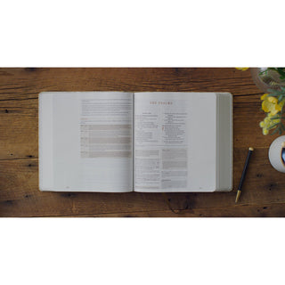 ESV Journaling Study Bible, Artist Series (Lulie Wallace)