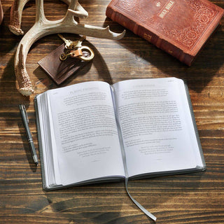 Ten Minutes with God for Men – 365 Day Devotional